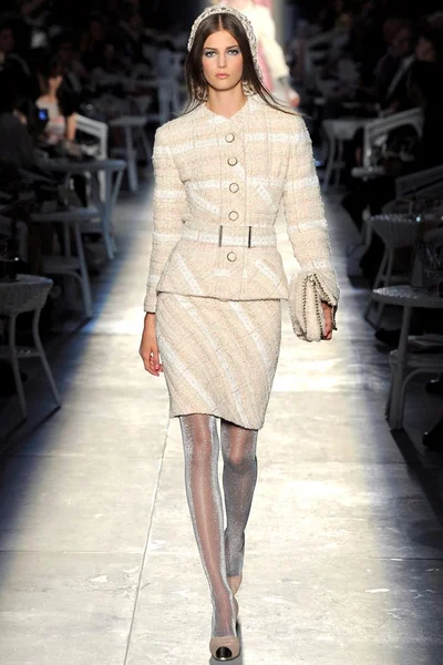 Look 21